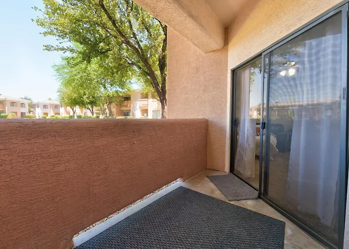 Comfy With Heated Pool And Gym * Phoenix